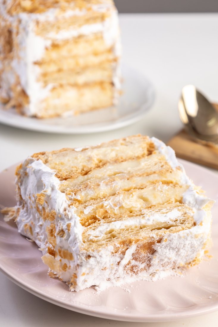 Fatia de mil folhas com creme
