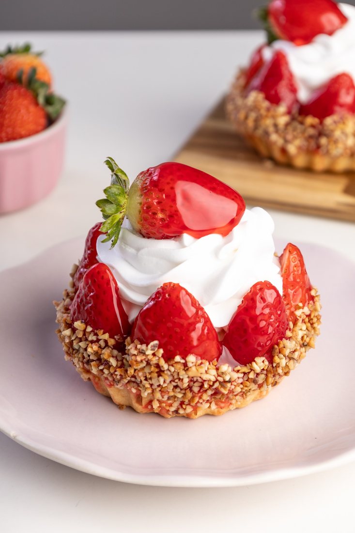 Tortinha de morango com chantilly